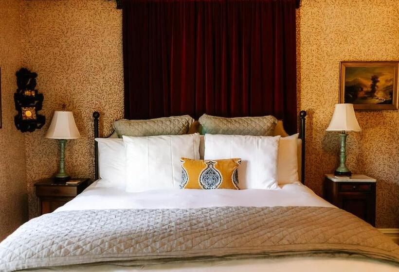 Номер Executive, Calderwood Inn
