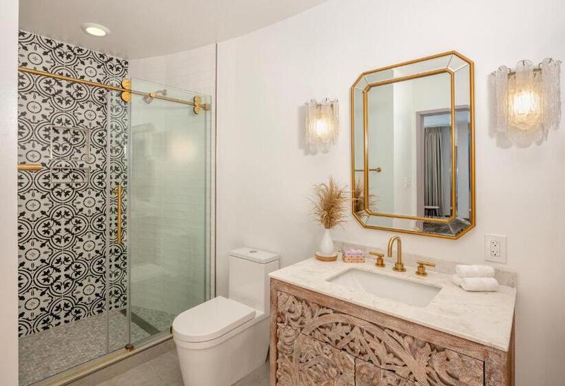 Номер Deluxe Кровать Кинг, Cardiff By The Sea Lodge