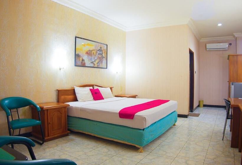Номер Economy, Reddoorz Plus @ Ketapang Satu Beach Kupang
