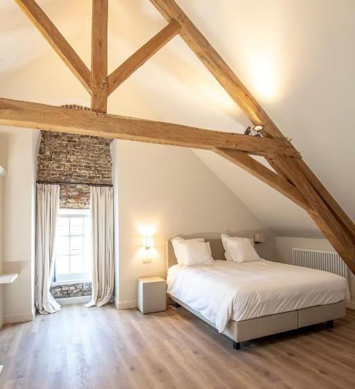 Дом 1 Спальня, Bed & Breakfast Jezuietenplein 21