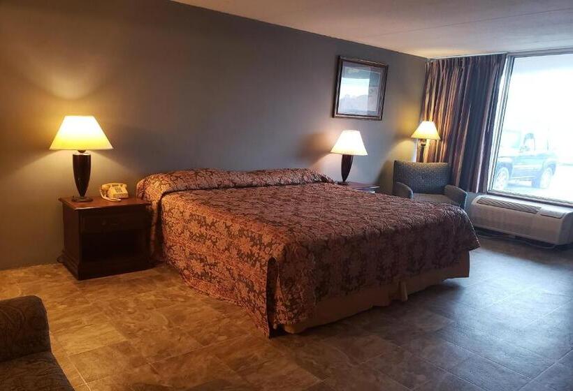 장애인을 위한 킹사이즈 침대 스탠다드 룸, OYO Hotel Whitely City Hwy 27 KY