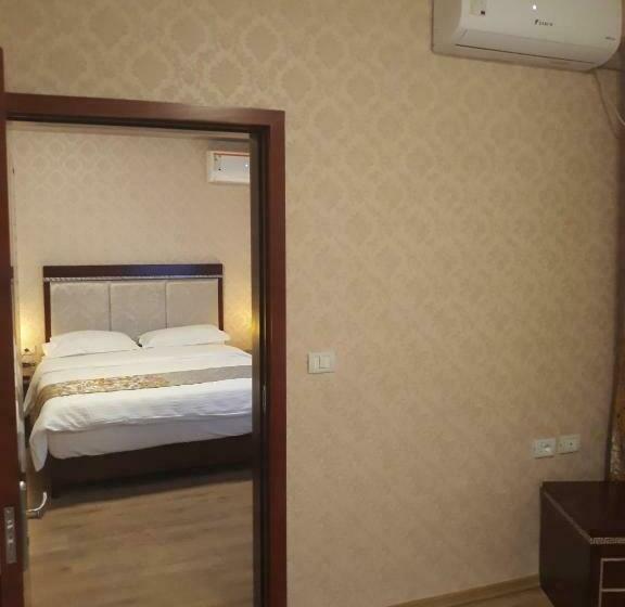 침실 1개 아파트, British Hotel Pogradec