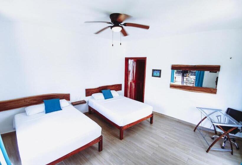 Deluxe Kamer met Balkon, Ade Hotel Bacalar