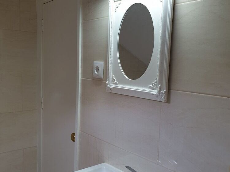 Quarto Economy, Solar Transmontano