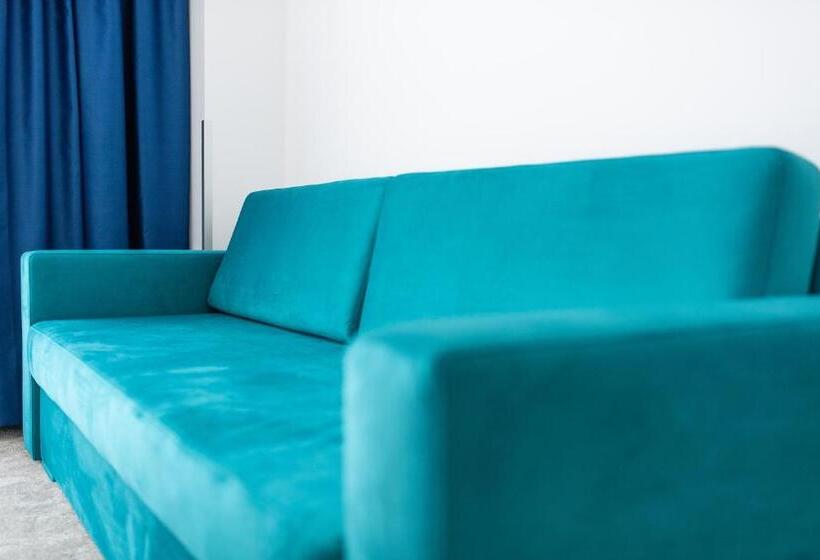 Апартаменты 1 Спальня с Террасой, Zip Apartments