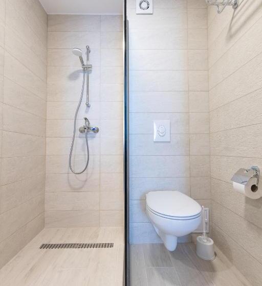Апартаменты 1 Спальня, Zip Apartments