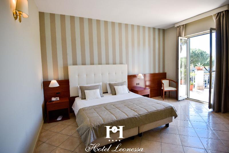 Номер Стандарт, Comfort Inn & Suites Lenoir Hwy 321 Northern Foothills