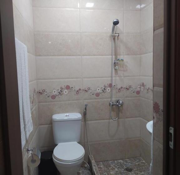 اتاق استاندارد چهار تخته, N1
