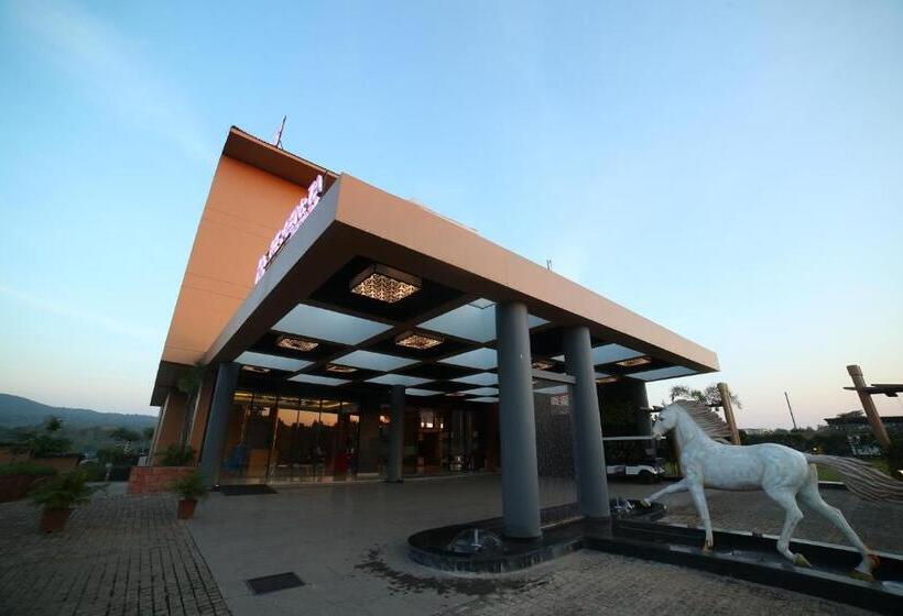 سوییت لوکس, Regenta Resort Belagavi