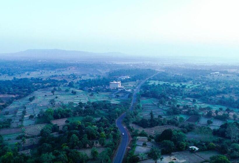 سوییت لوکس, Regenta Resort Belagavi