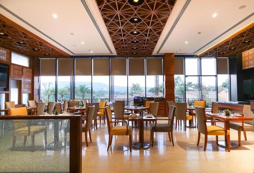 اتاق لوکس, Regenta Resort Belagavi