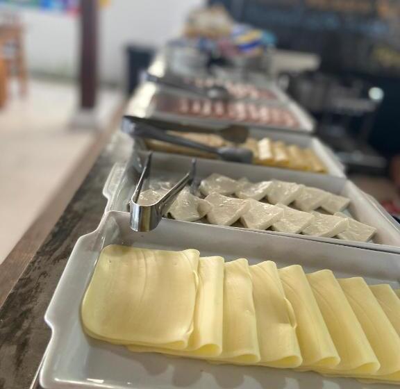 컴포트 트리플 룸, Pousada Pono Village