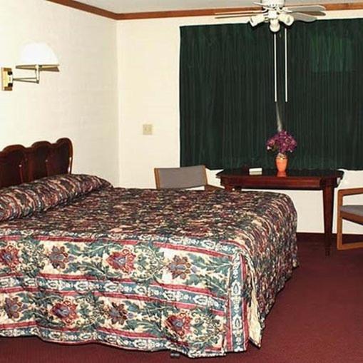 Номер Стандарт, Countryside Inn Motel Albert Lea