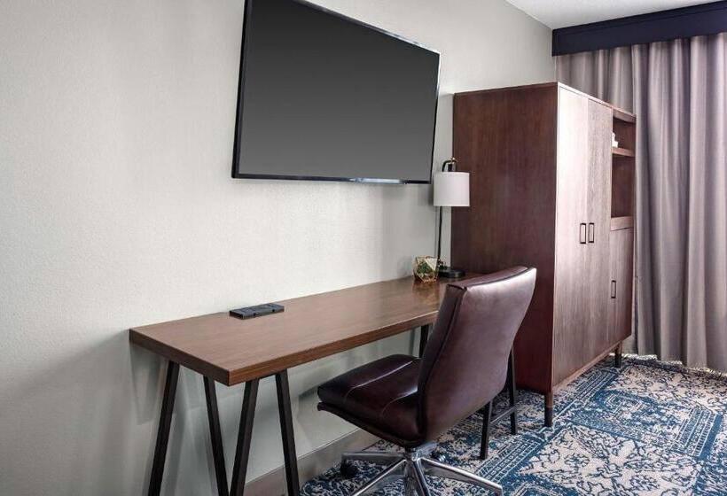 Chambre Standard Lit King Size, Four Points By Sheraton Memphis East