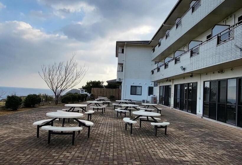 Семейный Номер Совместный Санузел, Tsushima Dae A