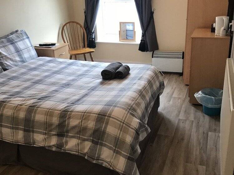 Номер Стандарт, Black Bull Inn