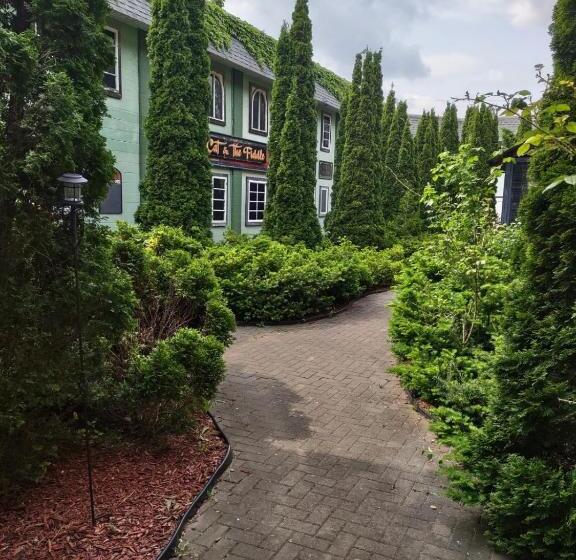 标准间带漩涡浴缸, The King George Inn