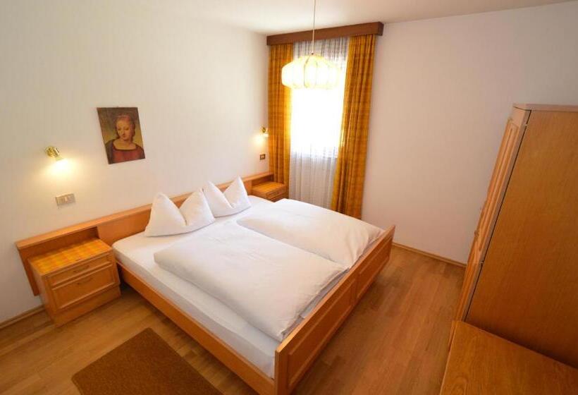 Апартаменты 1 Спальня, Residence Albierch