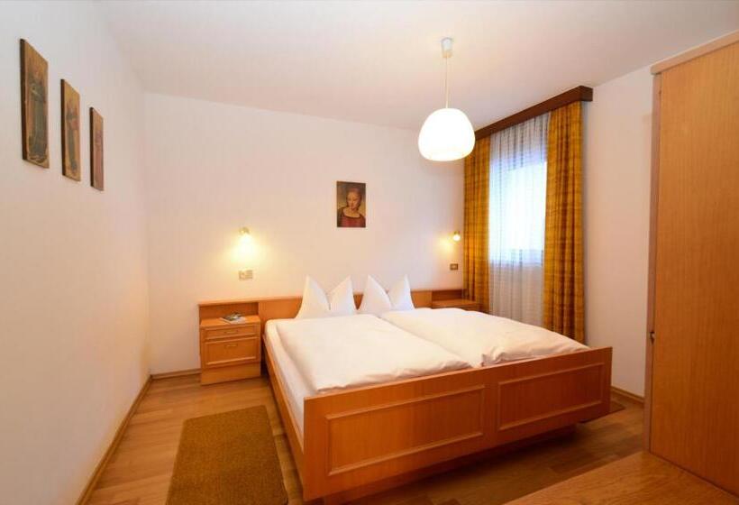Апартаменты 1 Спальня, Residence Albierch