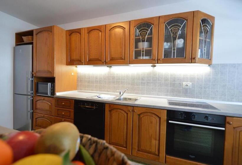 Апартаменты 2 Спальни, Residence Albierch