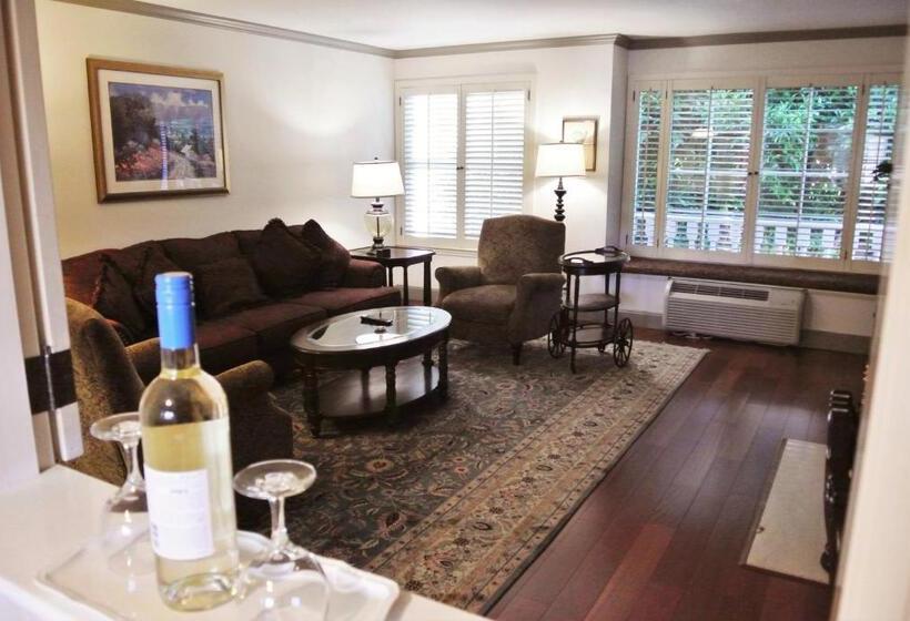 Suite Łóżko King Size, Cow Hollow Inn And Suites