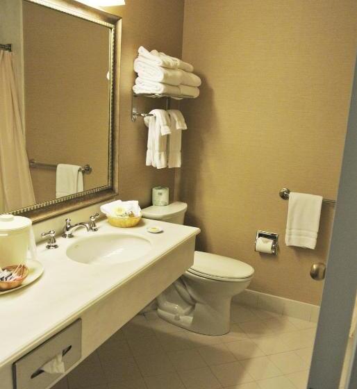 Suite 2 Sypialnie, Cow Hollow Inn And Suites