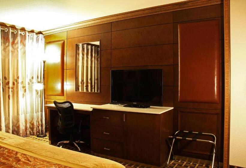 Номер Deluxe Кровать Кинг, La Crystal Hotel  Los Angeles Long Beach Area