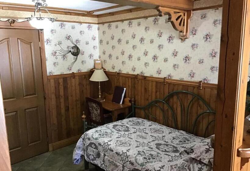 חדר משפחתי, Auberge La Cote D Or