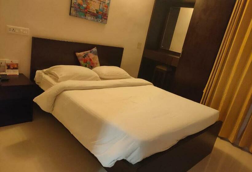 سوییت جونیور, Kfour Apartment & Hotels Private Limited