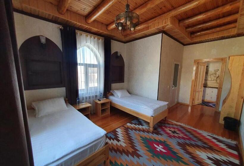 Номер Стандарт, Khiva Siyovush