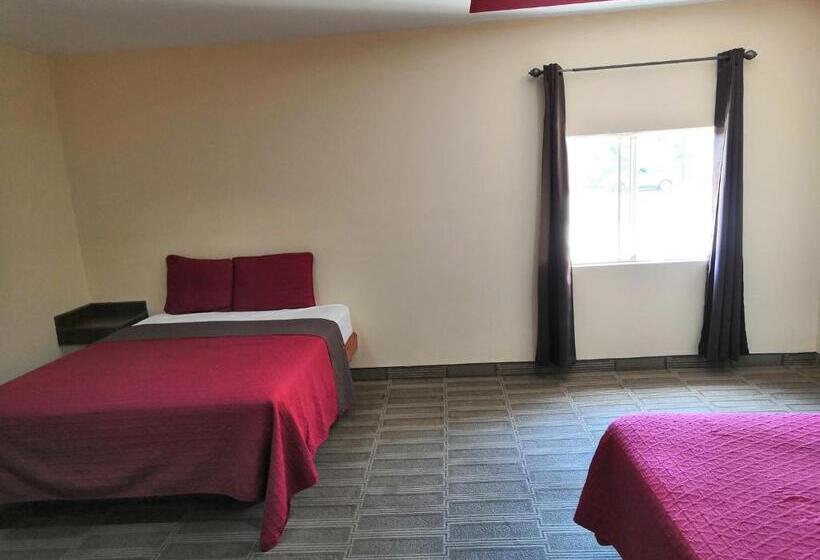 غرفه قياسيه سريرين مزدوجين, Motel Ranchito