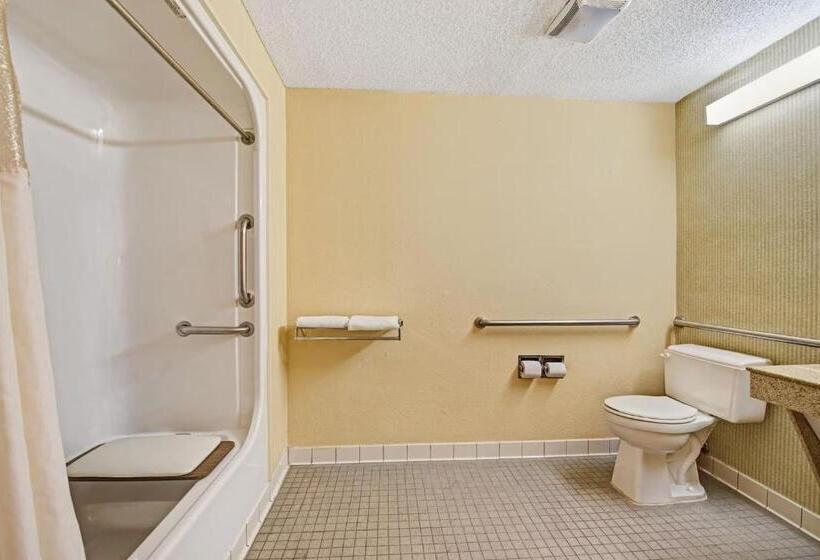 Quarto Estandar para Deficientes Físicos, Day Star Dallas