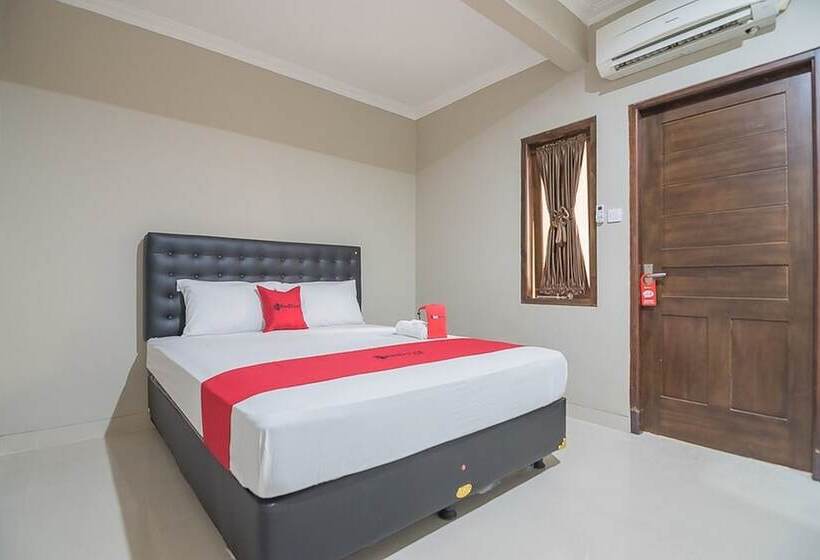 Номер Стандарт, Reddoorz Near Ambarukmo Yogyakarta 2