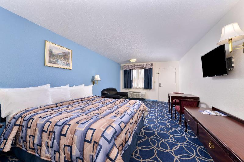 带大床的复式套间, Americas Best Value Inn And Suites Houston/northwest Brookhollow