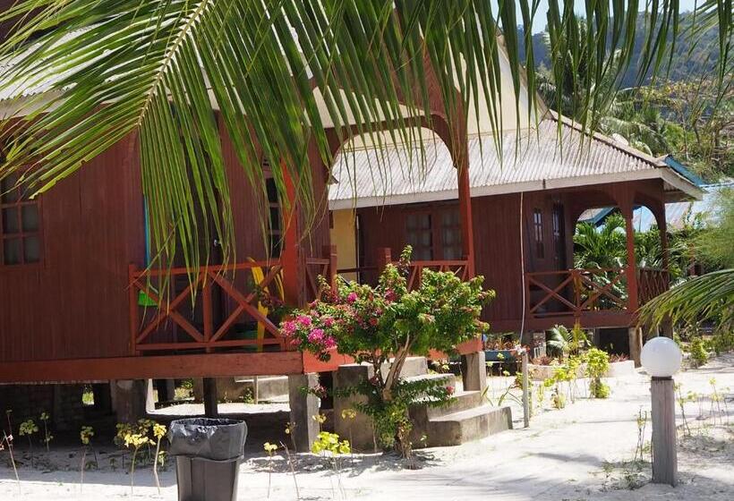 اتاق استاندارد با چشم‌انداز دریا, Samudra Beach Chalet