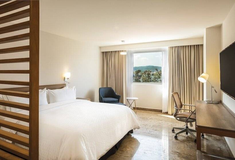 Номер Superior, Fiesta Inn Guadalajara Periferico Poniente