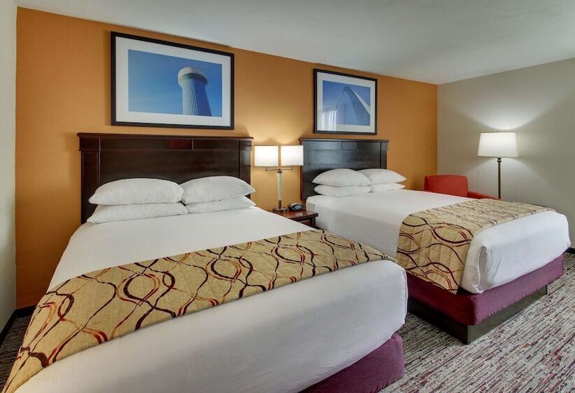 장애인용 디럭스룸, Pear Tree Inn St. Louis Arnold