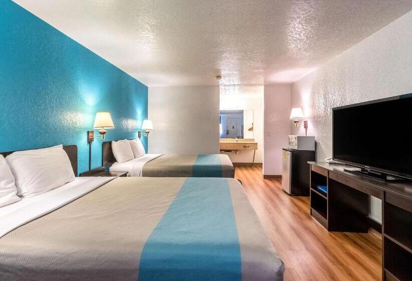 Номер Deluxe, Motel 6astoria, Or