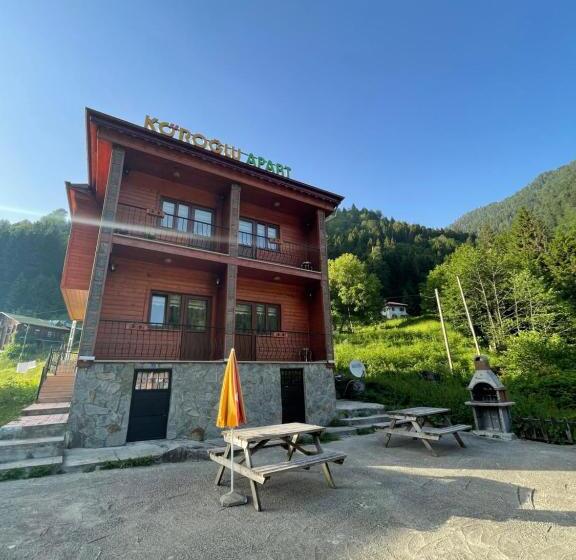 غرفة قياسية مزوَّدة بشُرفة, Ayder Köroğlu Apart