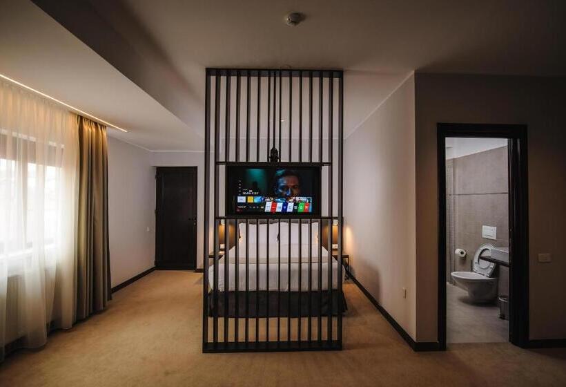 豪华套房, Novo Boutique