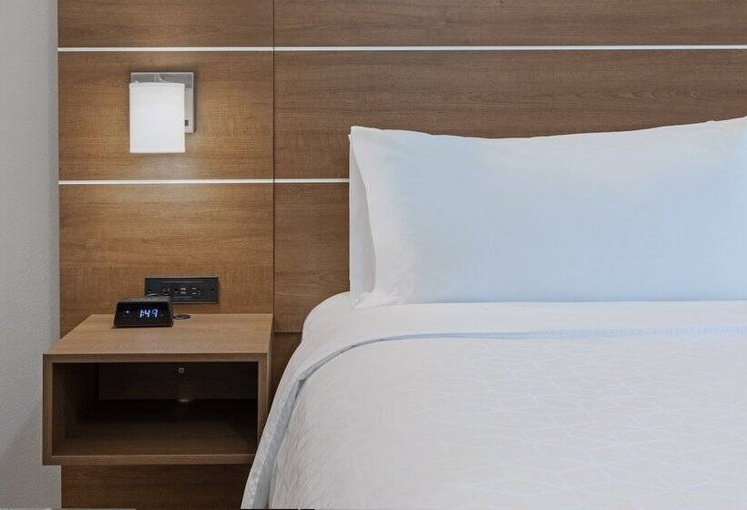 스위트, Holiday Inn Express & Suites Denton   Sanger By Ihg