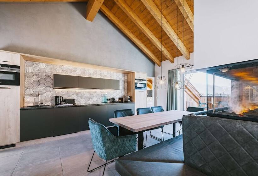 Пентхаус Люкс, Elements Resort Zell Am See; Bw Signature Collection