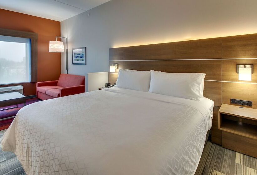 套房, Holiday Inn Express & Suites   Nashville Metrocenter Downtown, An Ihg