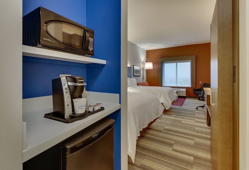 套房, Holiday Inn Express & Suites   Nashville Metrocenter Downtown, An Ihg