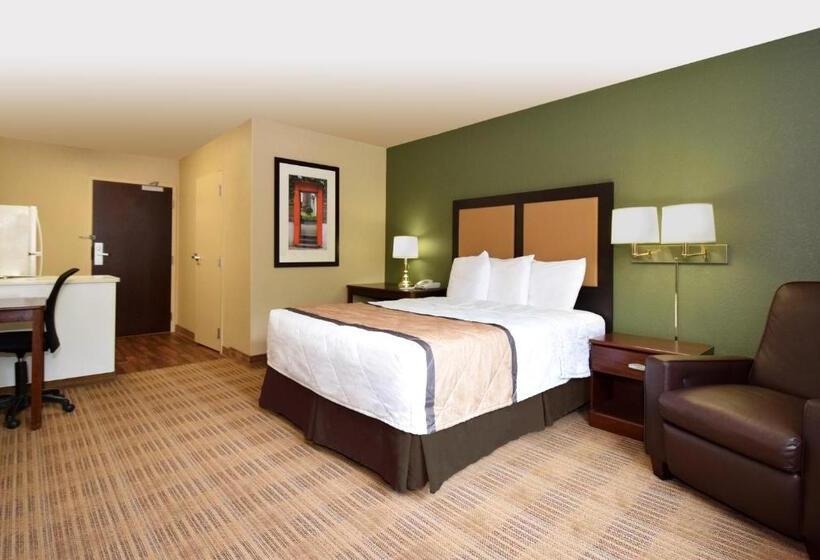 Studio Standard, Extended Stay America Suites  Chicago  Buffalo Grove  Deerfield