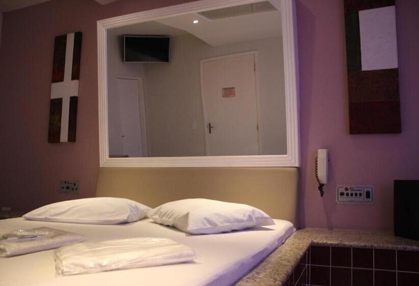 Quarto Deluxe, Motel Emoções De Guarulhos