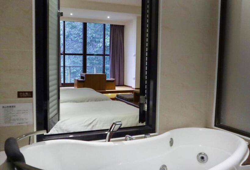 اتاق پرمیوم, Howard Resort Xitou