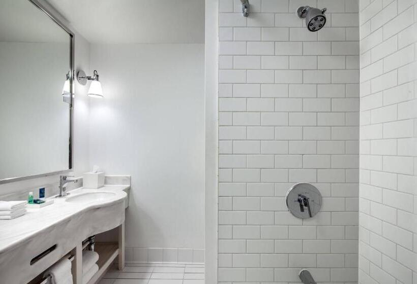 스탠다드 룸 킹사이즈 침대, Four Points By Sheraton Los Angeles International Airport