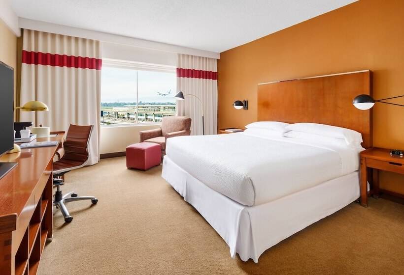 豪华房间, Four Points By Sheraton Los Angeles International Airport