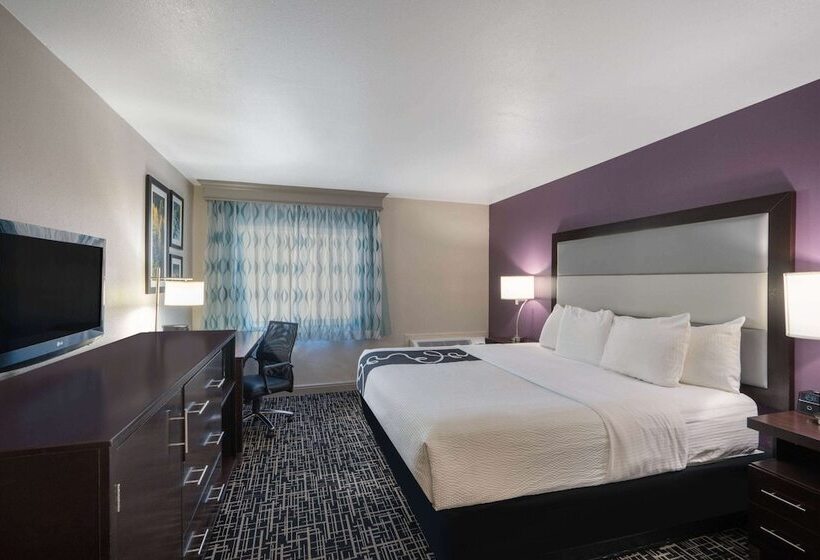 身障者適用キングサイズベッドルーム, La Quinta Inn & Suites By Wyndham Fort Collins, Colorado